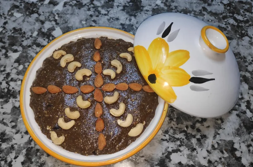 Bsissa Saine aux Graines de Lin – Recette Traditionnelle Tunisienne Énergétique et Naturelle