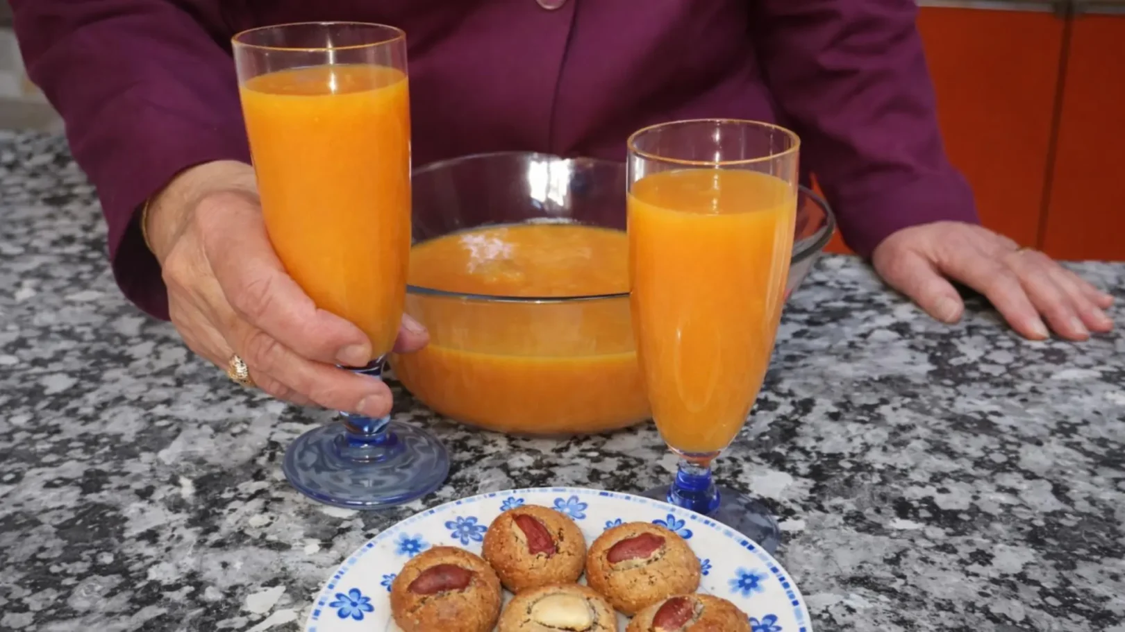 Jus d’Orange et de Carotte Maison – Boisson Naturelle, Saine et Pleine de Vitamines