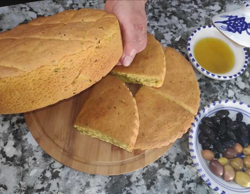 Pain de Semoule Traditionnel Tunisien